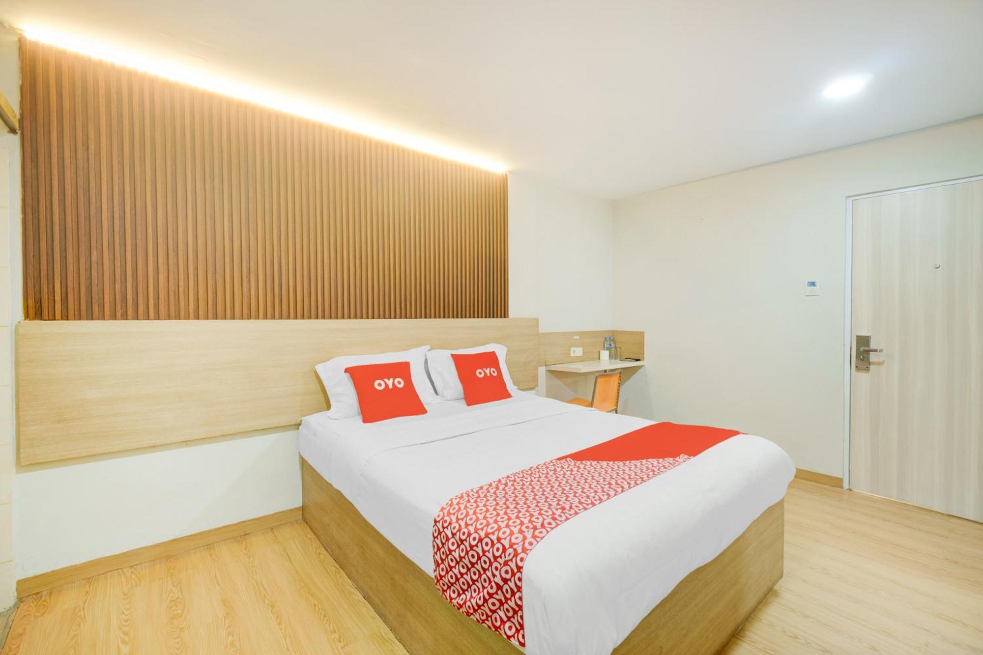 Hotel O Tanjung Duren Near Mall Citraland Formerly Suba Hotel Hotel