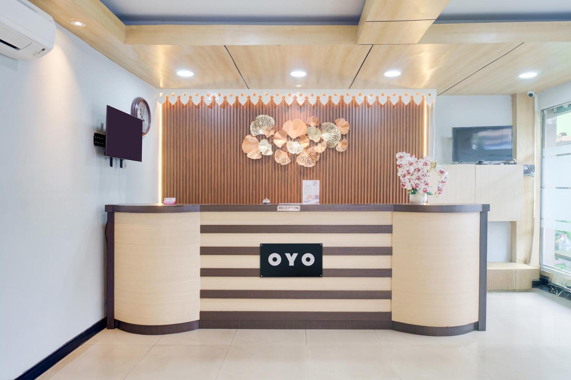 Hotel O Tanjung Duren Near Mall Citraland Formerly Suba Hotel 2*